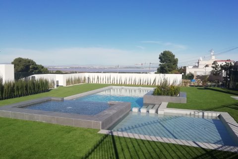 Bungalow for sale Torrevieja, Alicante, Spain 3 bedrooms, 128 sq.m. No. 123021 - photo 24