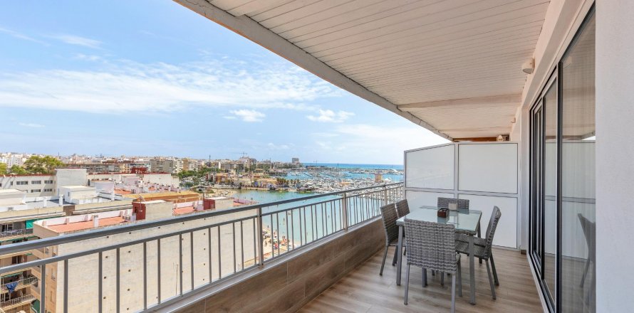 Apartment Torrevieja, Alicante, Spain 3 bedrooms,  No. 131583