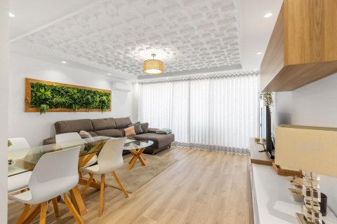 Apartment for sale Torrevieja, Alicante, Spain 3 bedrooms,  No. 131583 - photo 6