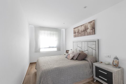 Apartment for sale Torrevieja, Alicante, Spain 3 bedrooms,  No. 131583 - photo 15