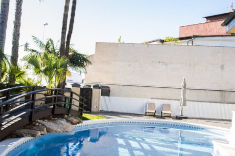 Villa en venta San Pedro del Pinatar, Murcia, España 5 dormitorios, 780 m2 No. 132450 - foto 2