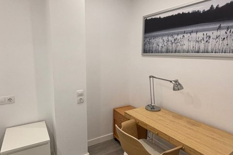 Продажа квартиры в Фуэнхирола, Малага, Испания 2 спальни, 54м2 №124737 - фото 2