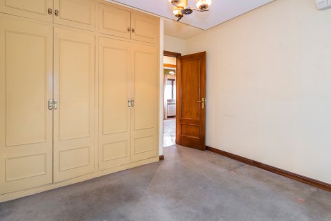 Apartment for sale Madrid, Spain 4 bedrooms, 244 sq.m. No. 124736 - photo 14