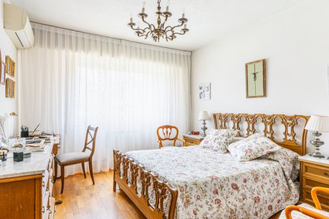 Apartment for sale Majadahonda, Madrid, Spain 4 bedrooms, 150 sq.m. No. 124741 - photo 23