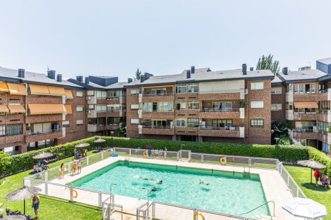 Apartment for sale Majadahonda, Madrid, Spain 4 bedrooms, 150 sq.m. No. 124741 - photo 13