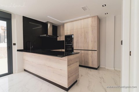 Villa for sale Punta Prima, Alicante, Spain 4 bedrooms, 121 sq.m. No. 121927 - photo 5