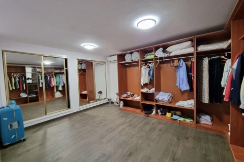 Huvila myytävänä Torrevieja, Alicante, Espanja, 5 makuuhuonetta, 670 m2 No. 128688 - kuva 20