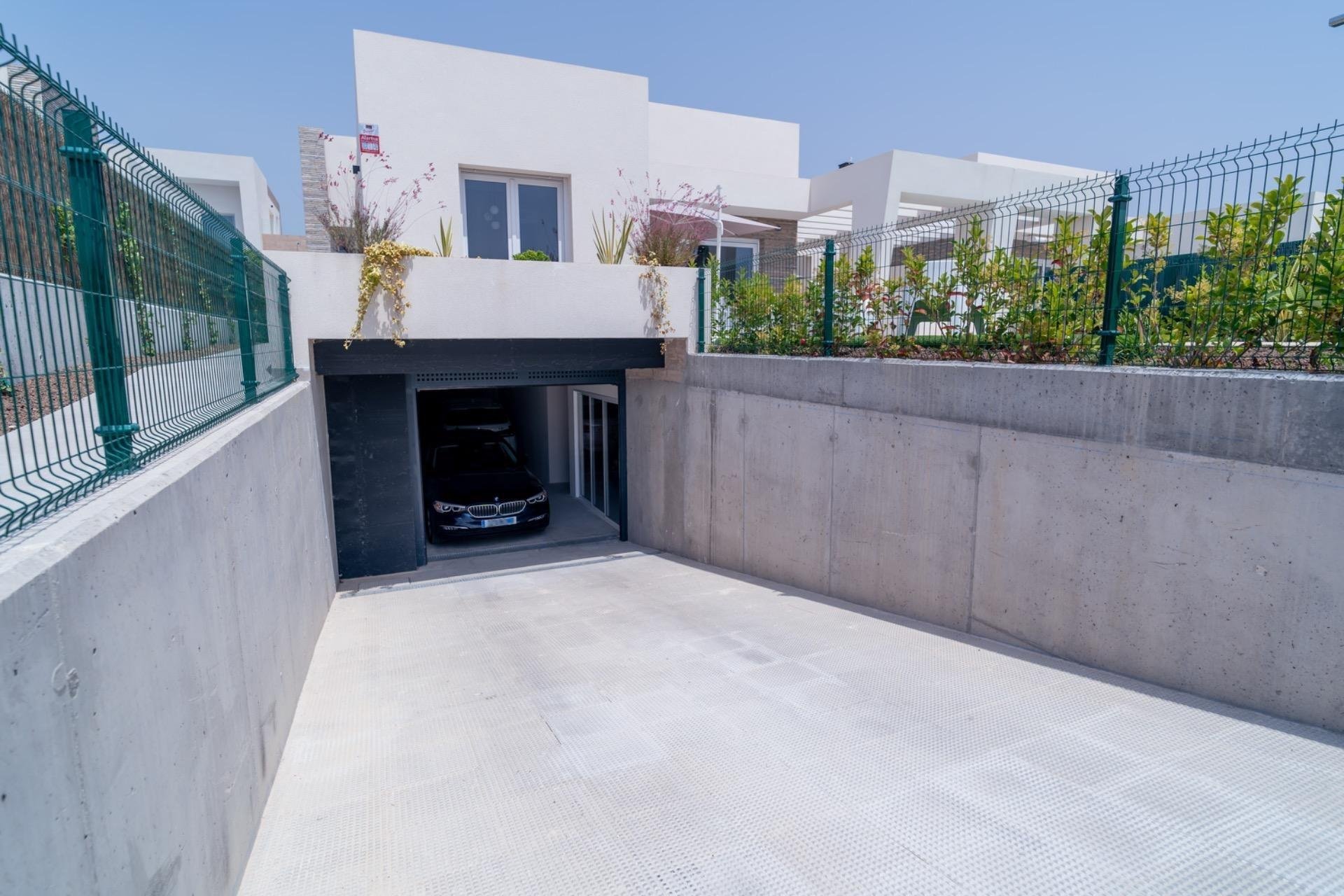 Villa in Algorfa, Alicante, Spain 3 bedrooms, 342 sq.m. No. 128687