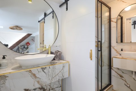 Appartamento in vendita Madrid, Spagna 4 camere da letto, 106 mq. N° 124554 - foto 29