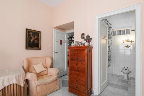 Apartment for sale Sevilla, Seville, Spain 5 bedrooms, 291 sq.m. No. 124556 - photo 19