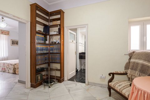 Apartment for sale Sevilla, Seville, Spain 5 bedrooms, 291 sq.m. No. 124556 - photo 10