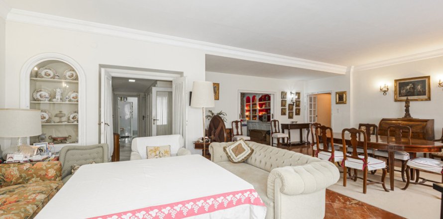 Apartament w Sevilla, Seville, Hiszpania 5 sypialni, 291 mkw. nr 124556