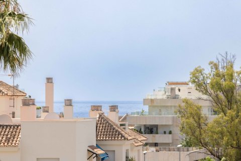Penthauss pārdošanā Marbella, Malaga, Spānijā 2 istabas, 100 m2 Nr. 124555 - attēls 2