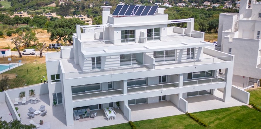 Apartment San Roque, Cadiz, Spain 3 bedrooms, 115 sq.m. No. 123663