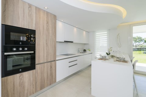 Apartment for sale San Roque, Cadiz, Spain 3 bedrooms, 115 sq.m. No. 123663 - photo 9