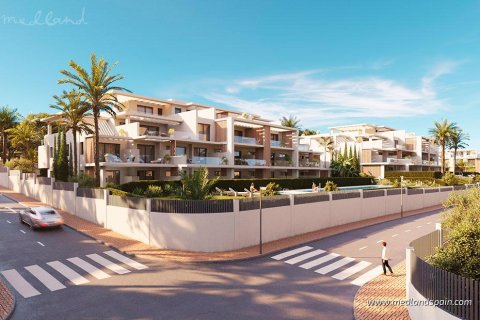 Apartment for sale in Estepona, Malaga, Spain 4 bedrooms, 195 sq.m. No. 129919 - photo 2