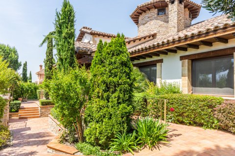 Villa for sale Villaviciosa de Odon, Madrid, Spain 7 bedrooms, 692.75 sq.m. No. 122499 - photo 1