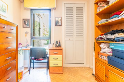 Продажа таухауса в Лас-Розас де Мадрид, Мадрид, Испания 5 спален, 300м2 №122500 - фото 19