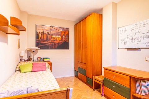 Продажа таухауса в Лас-Розас де Мадрид, Мадрид, Испания 5 спален, 300м2 №122500 - фото 27