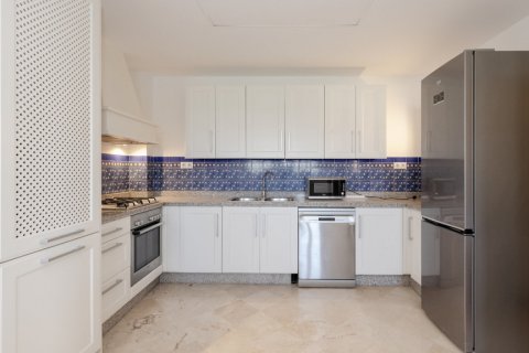 Townhouse zum Verkauf Malaga, Spanien 2 Schlafzimmer, 216.26 m2 Nr. 122497 - Foto 12