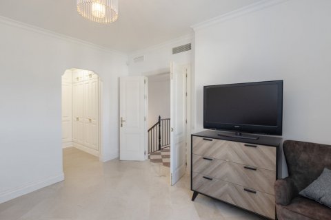 Townhouse zum Verkauf Malaga, Spanien 2 Schlafzimmer, 216.26 m2 Nr. 122497 - Foto 18