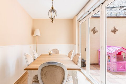 Māja pārdošanā Madrid, Spānijā 4 istabas, 147 m2 Nr. 122501 - attēls 7