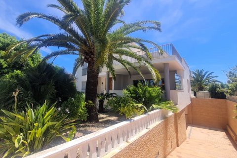 Villa for sale Sa Coma, Mallorca, Spain 4 bedrooms, 368 sq.m. No. 128239 - photo 25