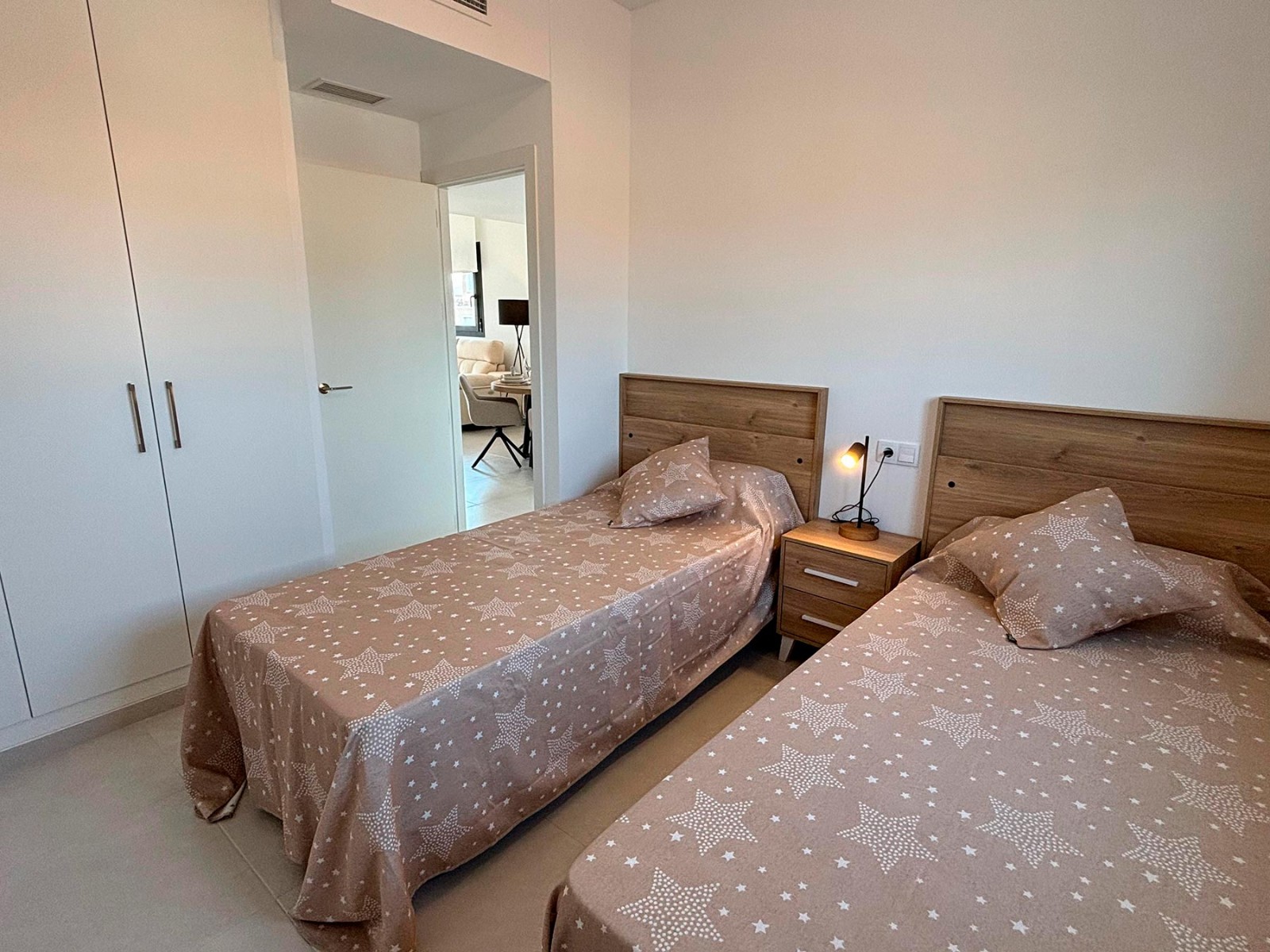 Lägenhet i San Miguel de Salinas, Alicante, Spanien 3 sovrum, 98 kvm. Nr. 131334