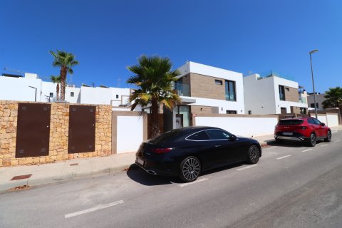 Villa for sale Benijofar, Alicante, Spain 3 bedrooms, 174 sq.m. No. 131556 - photo 4