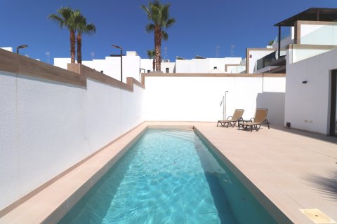 Villa for sale Benijofar, Alicante, Spain 3 bedrooms, 174 sq.m. No. 131556 - photo 2