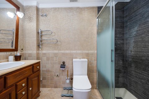 Apartamento en venta Torrevieja, Alicante, España 3 dormitorios, 115 m2 No. 131554 - foto 26