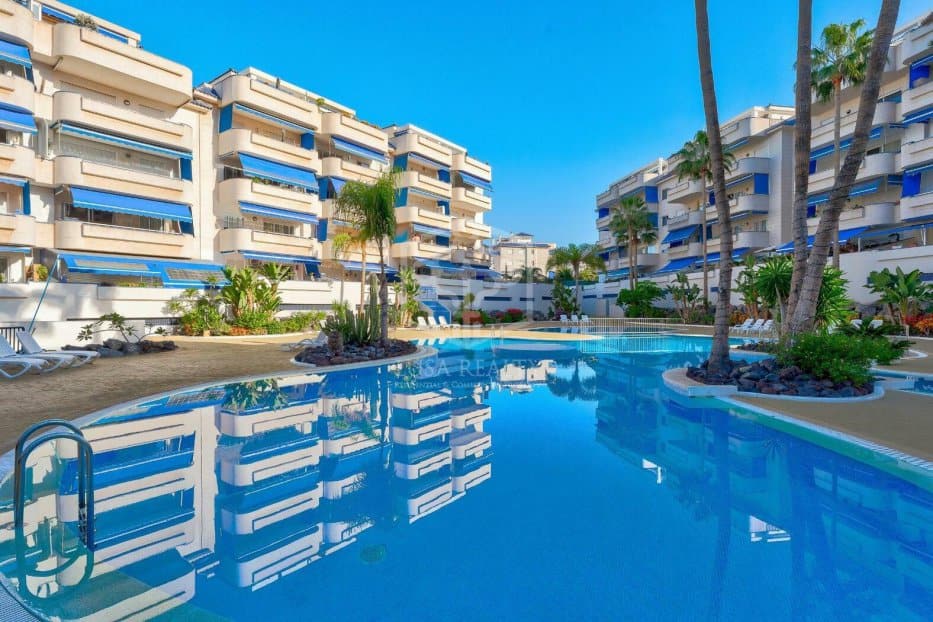 Appartamento a Los Cristianos, Tenerife, Spagna 4 camere da letto, 216 mq. N° 128035