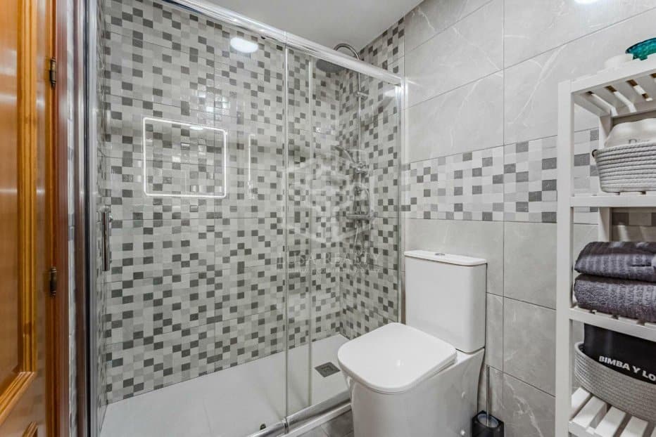 Appartamento a Los Cristianos, Tenerife, Spagna 4 camere da letto, 216 mq. N° 128035