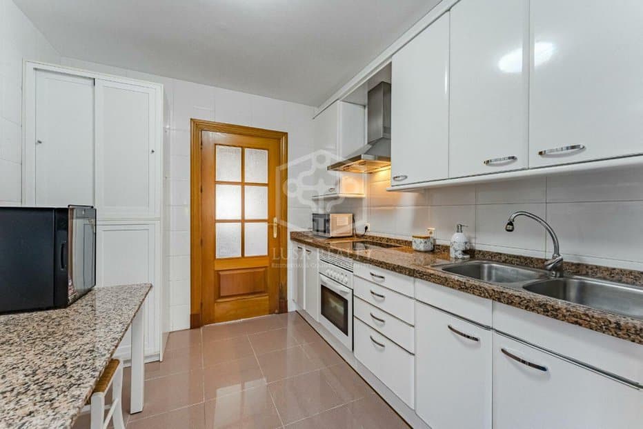 Appartamento a Los Cristianos, Tenerife, Spagna 4 camere da letto, 216 mq. N° 128035