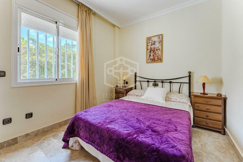 Appartamento a Los Cristianos, Tenerife, Spagna 4 camere da letto, 216 mq. N° 128035