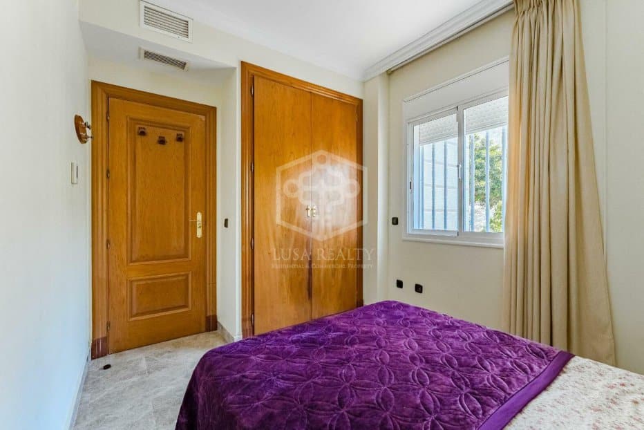 Appartamento a Los Cristianos, Tenerife, Spagna 4 camere da letto, 216 mq. N° 128035