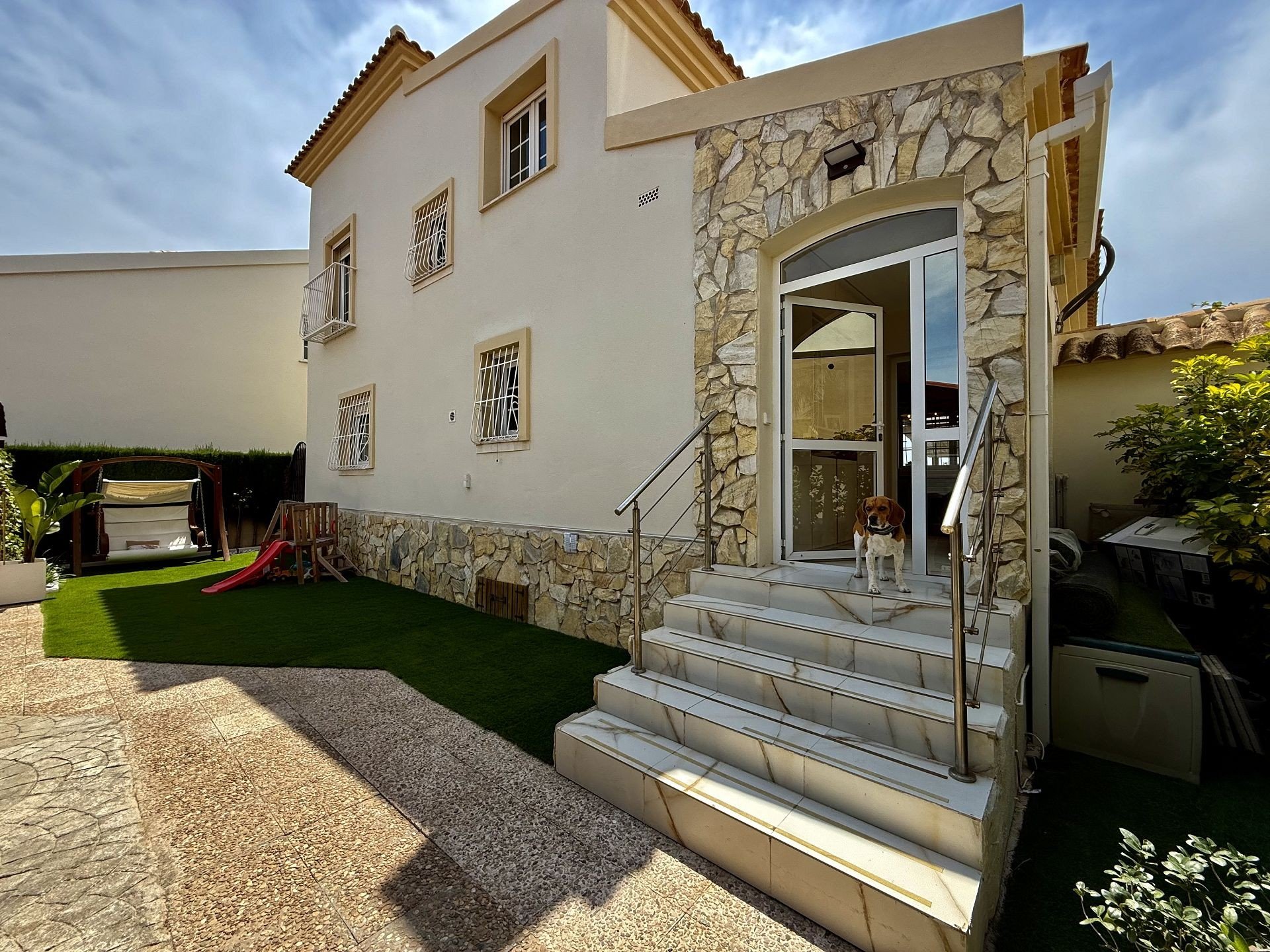 Villa in Alicante, Spain 4 bedrooms, 137 sq.m. No. 125241
