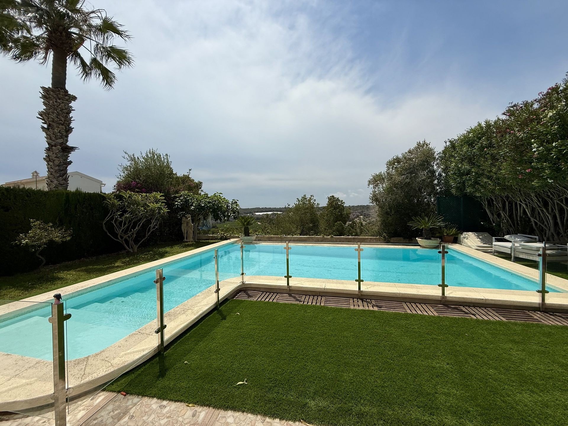Villa in Alicante, Spain 4 bedrooms, 137 sq.m. No. 125241