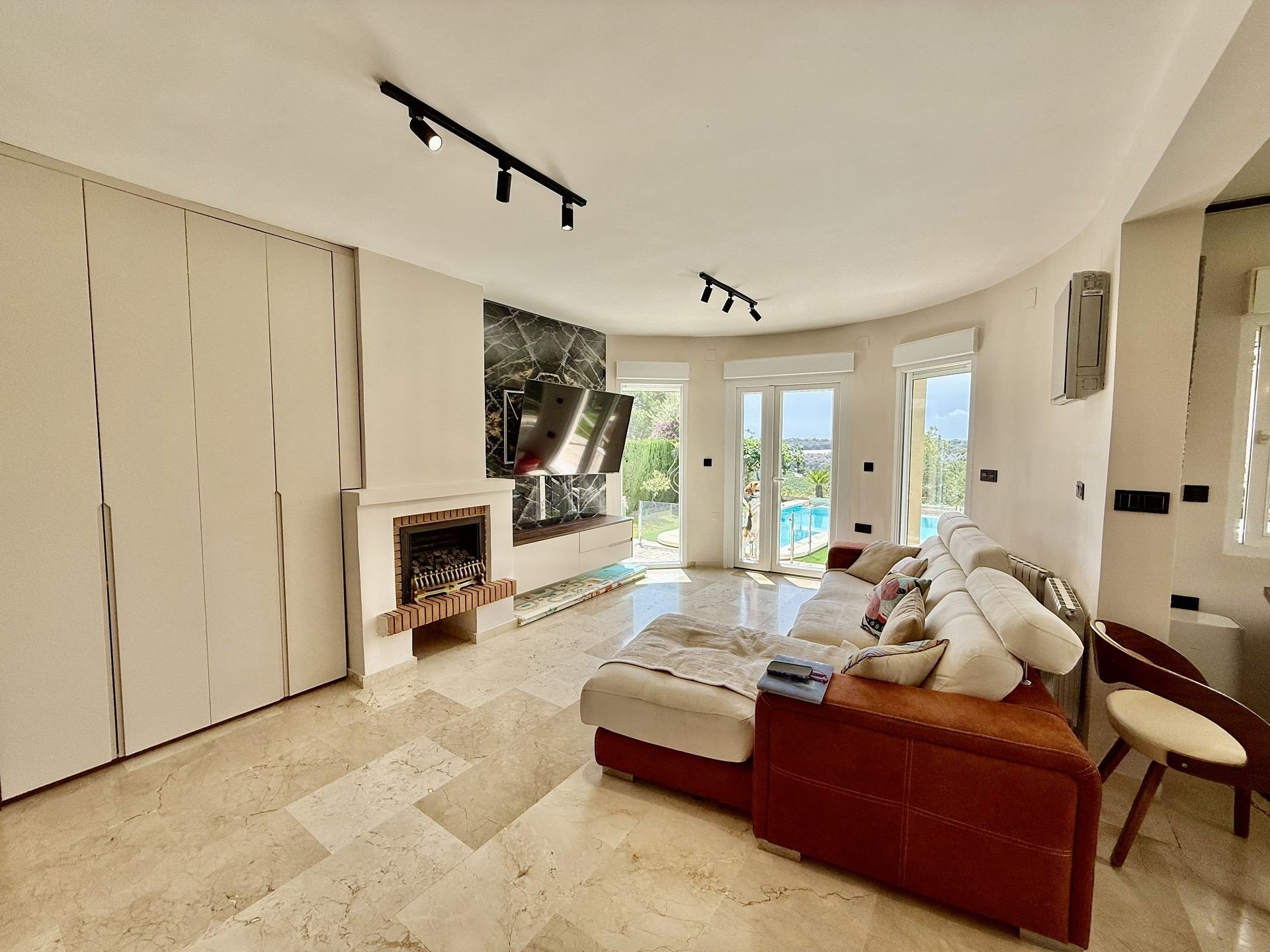 Villa in Alicante, Spain 4 bedrooms, 137 sq.m. No. 125241