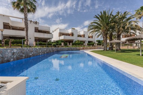 Apartment à vendre La Zenia, Alicante, Espagne, 3 chambres, 79 m2 No. 125238 - photo 1