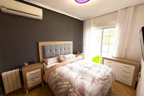 Townhouse for sale Villamartin, Alicante, Spain 3 bedrooms, 100 sq.m. No. 125244 - photo 8