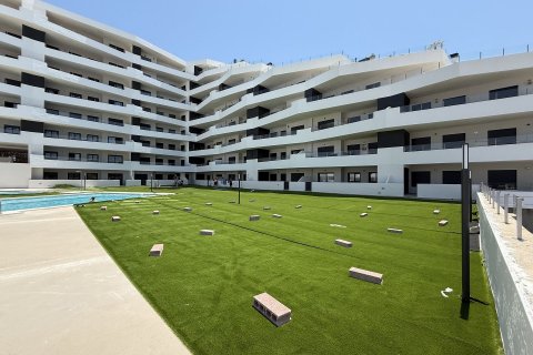 Apartamento en venta San Miguel de Salinas, Alicante, España 3 dormitorios, 98 m2 No. 127008 - foto 2