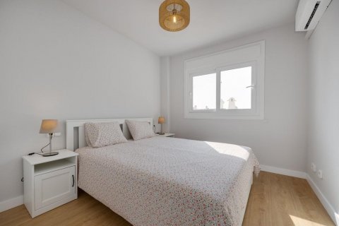 Lägenhet till salu Dehesa De Campoamor, Alicante, Spanien 2 sovrum, 70 kvm. Nr. 131886 - foto 12