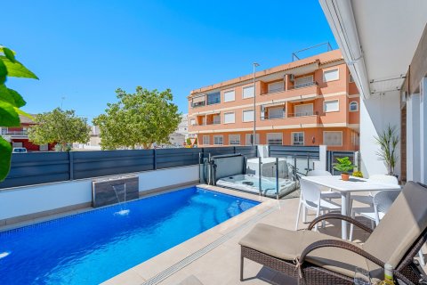 Townhouse à vendre Formentera del Segura, Alicante, Espagne, 3 chambres, 122 m2 No. 131883 - photo 7