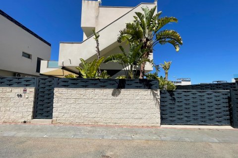 Villa en venta Benijófar, Alicante, España 3 dormitorios, 133 m2 No. 129336 - foto 2