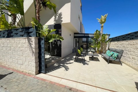 Villa en venta Benijófar, Alicante, España 3 dormitorios, 133 m2 No. 129336 - foto 3