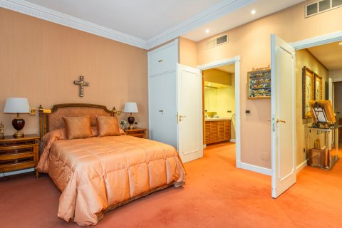 Apartament Madrid, Hiszpania 6 sypialni, 358 mkw. nr 121396 – zdjęcie 17