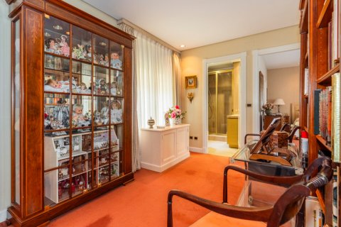 Apartament Madrid, Hiszpania 6 sypialni, 358 mkw. nr 121396 – zdjęcie 9