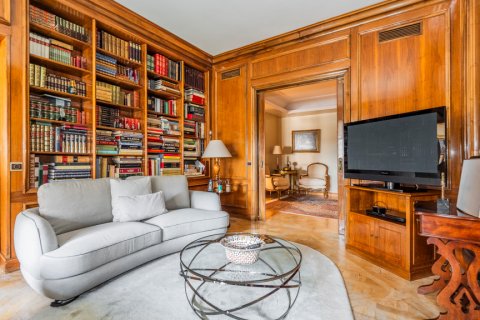 Apartament Madrid, Hiszpania 6 sypialni, 358 mkw. nr 121396 – zdjęcie 8