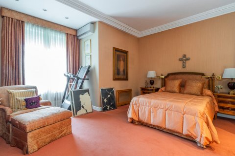 Apartament Madrid, Hiszpania 6 sypialni, 358 mkw. nr 121396 – zdjęcie 16